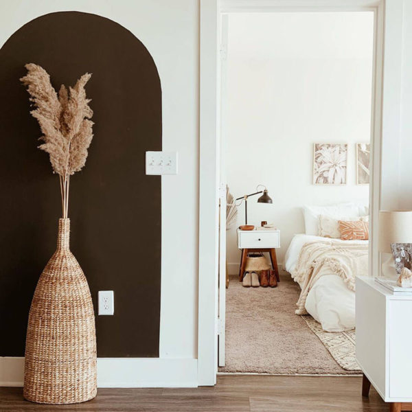 Painted Arch Walls Are So Hot Right Now • Trending • Little Gold Pixel