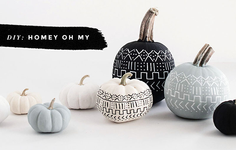 Black & White Pumpkins: Easy, Minimal, No-Carve Ideas • Little Gold Pixel • photo via Homey Oh My