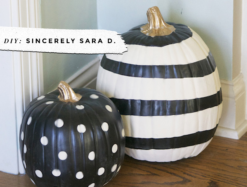 Black & White Pumpkins: Easy, Minimal, No-Carve Ideas • Little Gold Pixel • photo via Sincerely Sara D