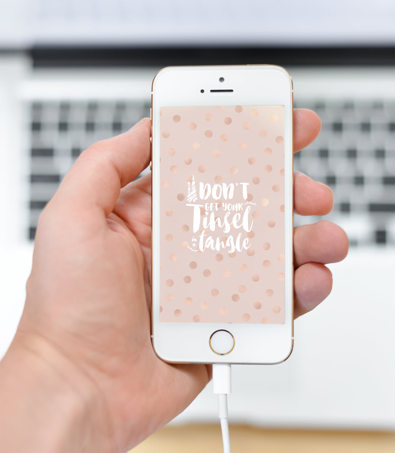 Free Holiday Phone Wallpapers: Don't Get Your Tinsel in a Tangle • Little Gold Pixel