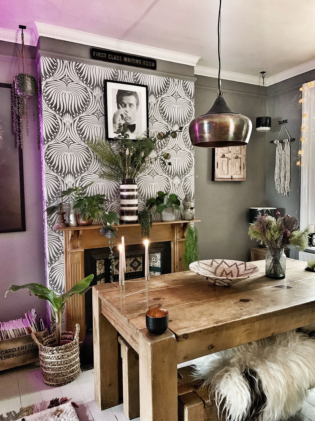 Wall Around the World: A Gallery Wall Series by Little Gold Pixel • Eclectic Boho Decor in Surrey • Photos © Danielle le-petit